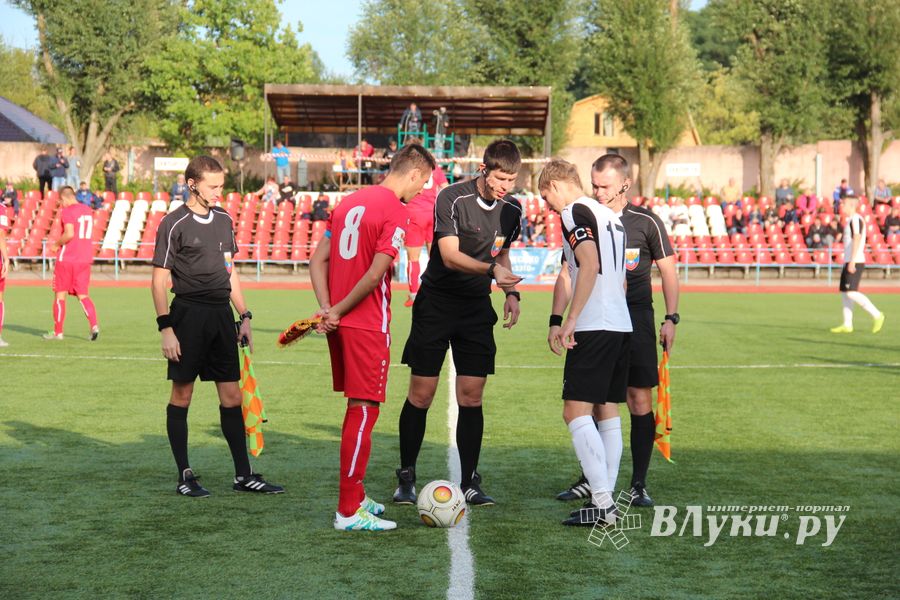 «Луки-Энергия» сыграла вничью в матче 4-го тура (ФОТО)