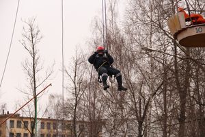 В Великих Луках в Парке культуры и отдыха полным ходом идёт подготовка к празднованию Масленицы (фото)