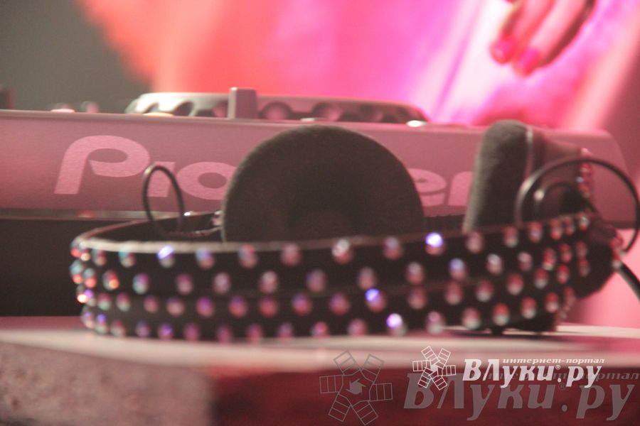 Радиостанция Love Radio Великие Луки отметила свой первый День рождения