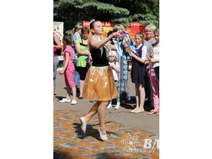 День защиты детей отпраздновали В Великих Луках (фото)