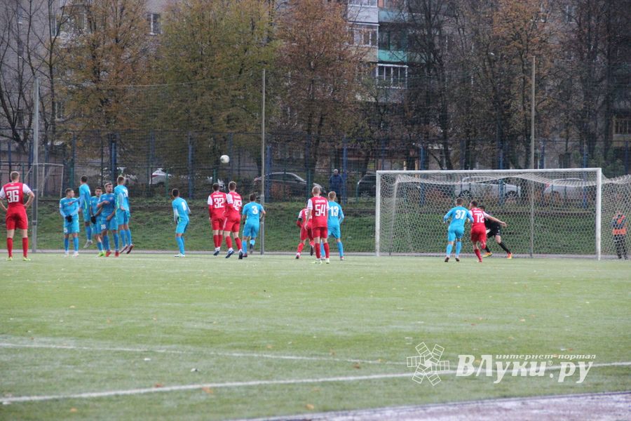 «Луки-Энергия» не смогла сдержать напор «Локомотива» (ФОТО)