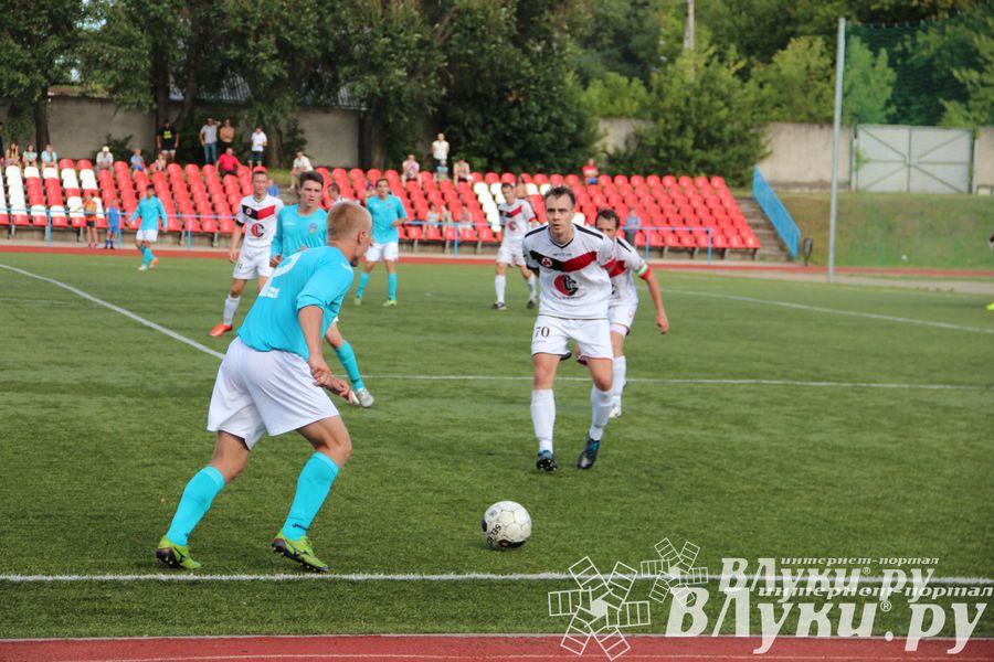 В Великих Луках состоялся матч «Луки-Энергия» — «Звезда» (Санкт-Петербург)
