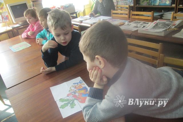 В Великих Луках состоялся литературный турнир «По страницам любимых книг» (фото)