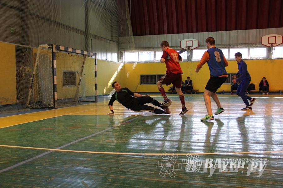 Молодёжный турнир по футболу среди любительских команд города