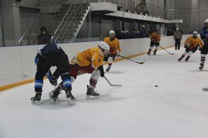 В великолукском «Айсберге» прошли матчи Чемпионата Псковской области по хоккею (ФОТО)