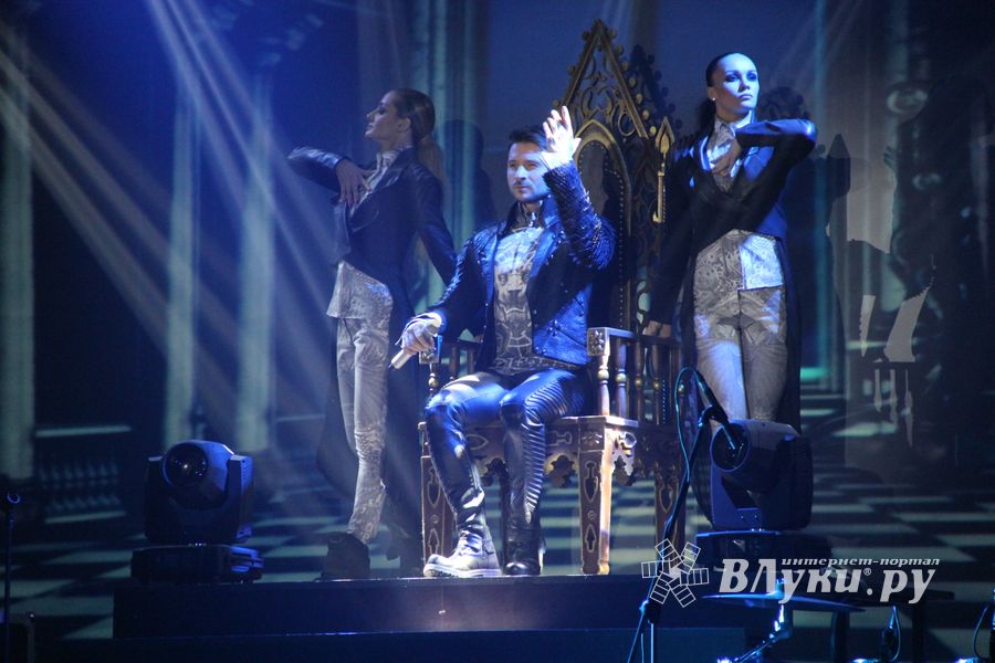 В Великих Луках состоялся концерт Сергея Лазарева