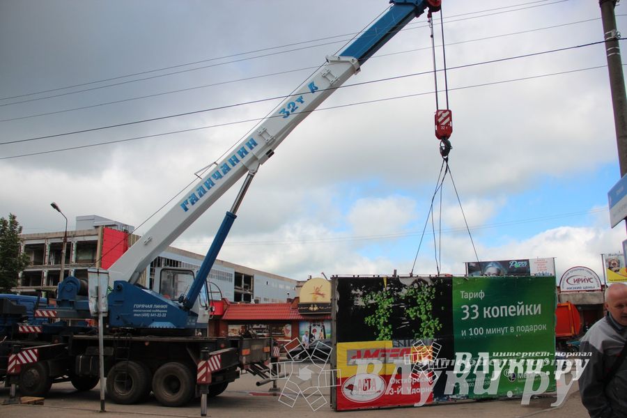 От 50 000 до 80 000 рублей штрафа может грозить великолукскому ООО за незаконную установку рекламных щитов