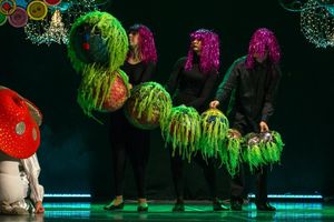 В ГДК им.Ленина состоялась премьера сказки «Скорый поезд:«Алиса - Страна чудес»» (ФОТО)