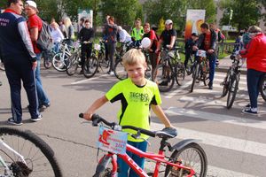 В Великих Луках прошёл Велопарад (ФОТО)