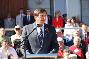 В Великих Луках прошел Парад Победы (ФОТО)