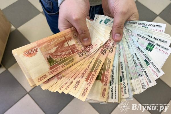 В Псковской области введена единовременная выплата для заключивших контракт на прохождение военной службы