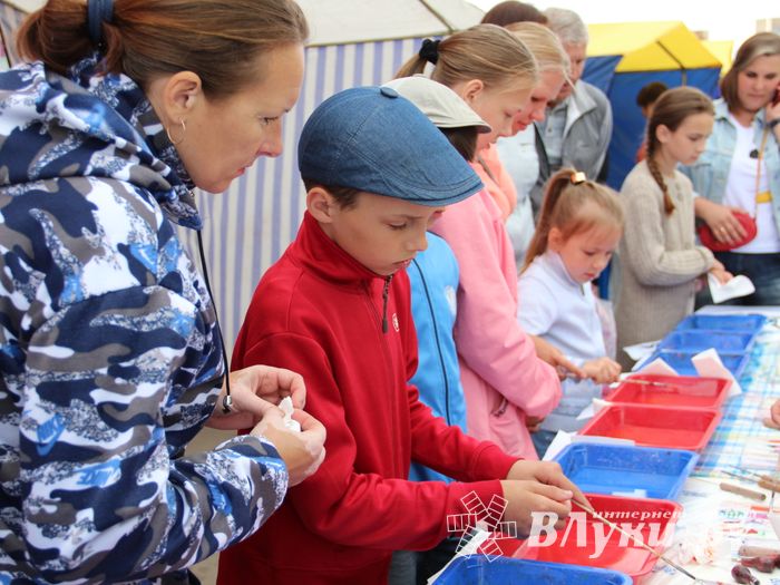 Презентация новой модели LADA Vesta Cross состоялась в Великих Луках (ФОТО)