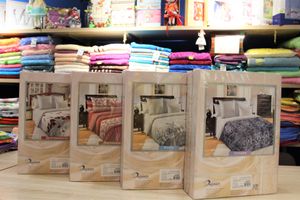 Великолучанам предлагают новогодние подарки из разряда «ТОП»