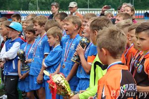 Финальные игры футбольного фестиваля «Локобол-РЖД-2014»