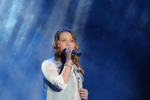 В Великих Луках состоялся сольный концерт певицы Цветаны