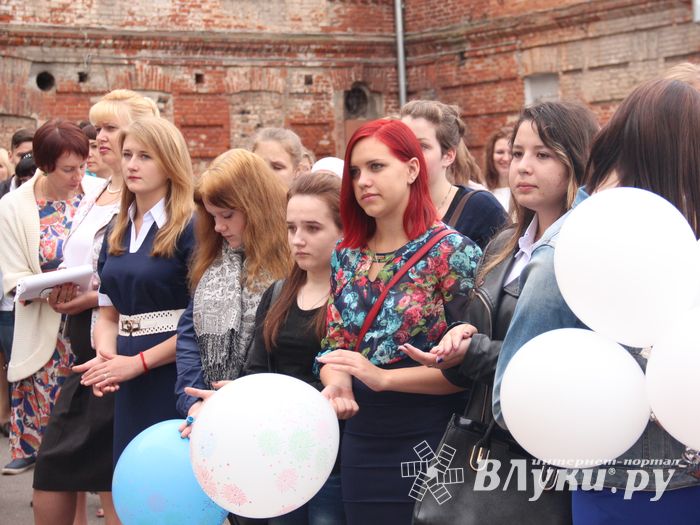 ВГСХА встретила первокурсников пирогами (ФОТО)