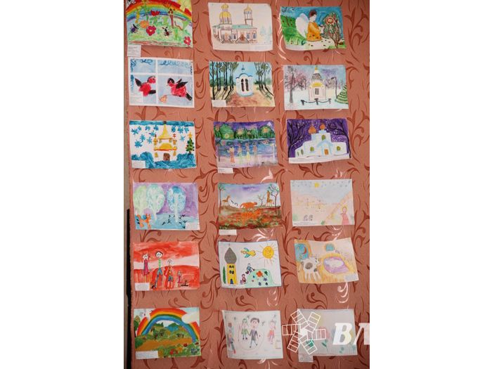 «Красота Божьего мира» в рисунках дошколят Великих Лук (ФОТО)