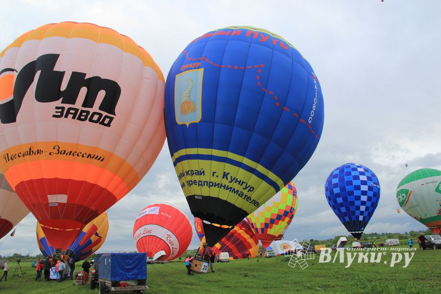 Спортивный полет над Великими Луками (ФОТО)