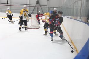 Матч в рамках Регионального Чемпионата НХЛ прошел в «Айсберге» (ФОТО)