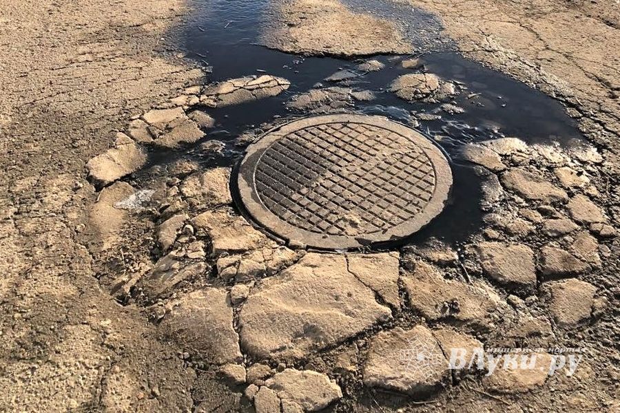 Новая речка появилась в Великих Лука (ФОТО; ВИДЕО)