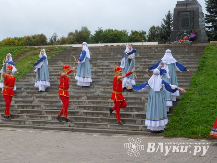 Великие Луки встретили олимпийских чемпионов (ФОТО)