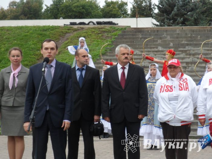 Великие Луки встретили олимпийских чемпионов (ФОТО)