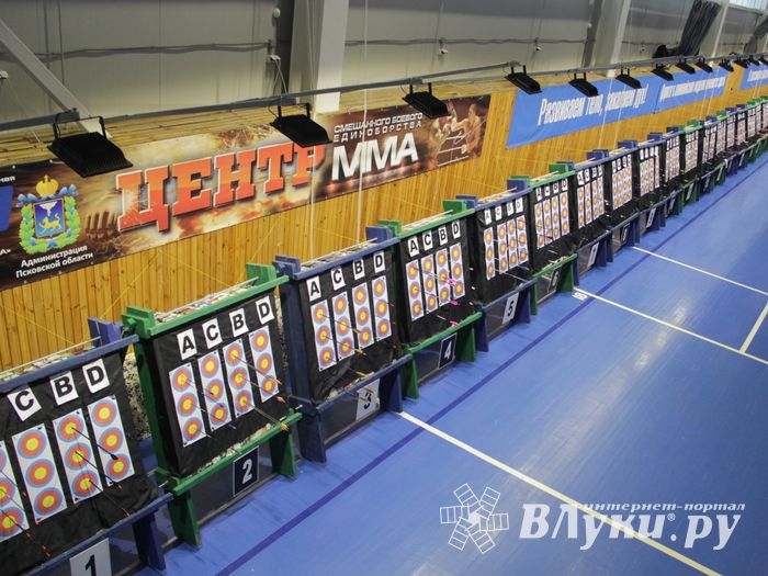 В Великих Луках стартовали всероссийские соревнования по стрельбе из лука «Надежда России» (ФОТО)