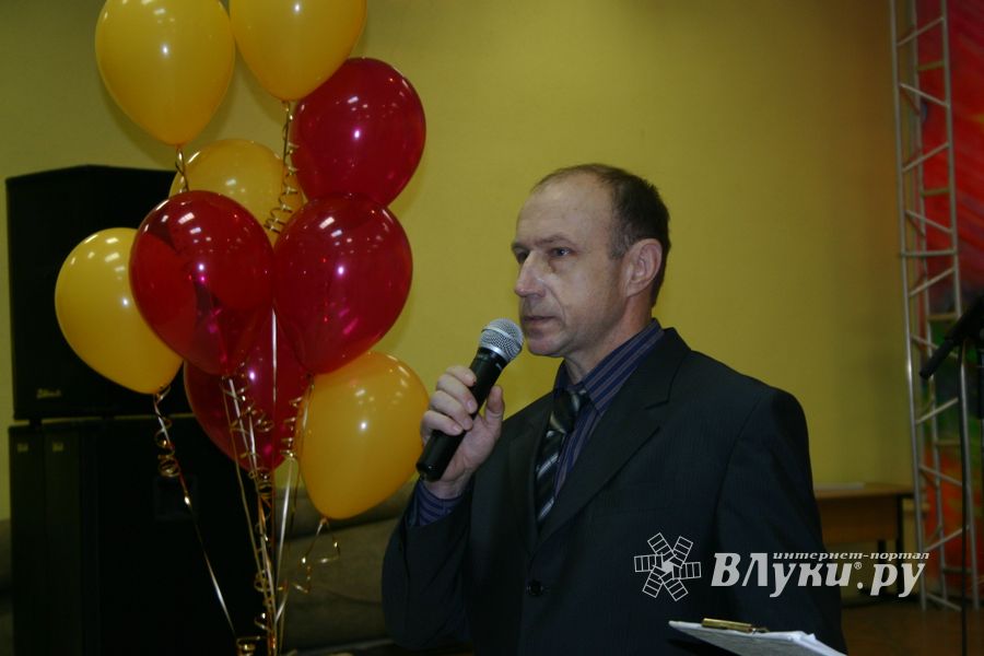 Председатель великолукского отделения Всероссийской общественной организации поддержки развития малого и среднего бизнеса «Опора России» Александр Емельянов