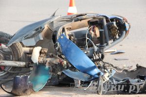 ДТП на перекрестке улиц Малышева и М. Кузьмина (фото)