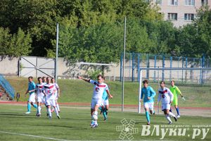 В Великих Луках состоялся матч «Луки-Энергия» — «Звезда» (Санкт-Петербург)