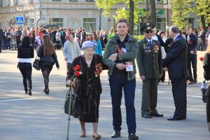 Великие Луки отмечают День Победы