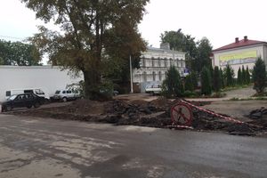 Возле Свято-Вознесенского собора в Великих Луках ведутся дорожные работы (фото)