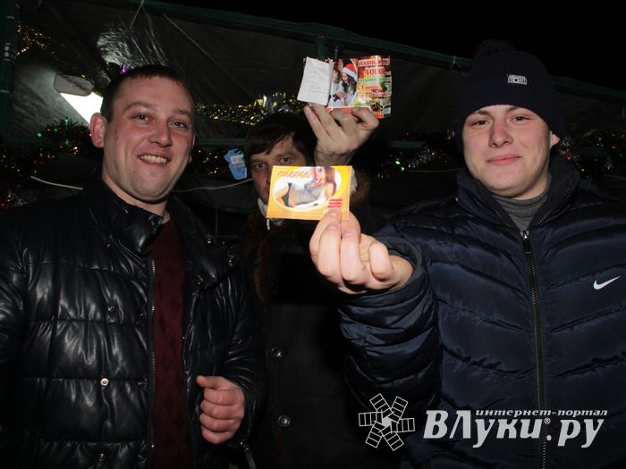 Великие Луки к встрече Нового года готовы (ФОТО)