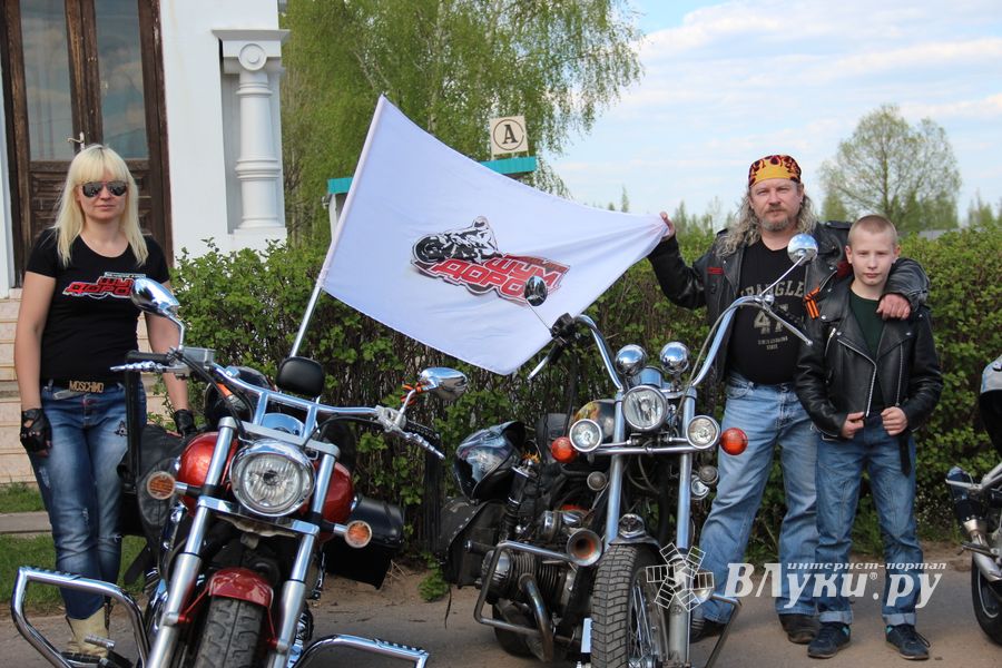 В Великих Луках прошло открытие мотосезона (ФОТО)