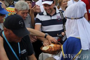 Открытие 19-й Международной встречи воздухоплавателей в Великих Луках