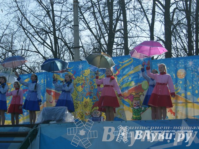 Весенняя ярмарка 2013 прошла в Великих Луках