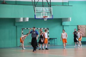 Баскетболистки ВГЛАФК стали чемпионками города