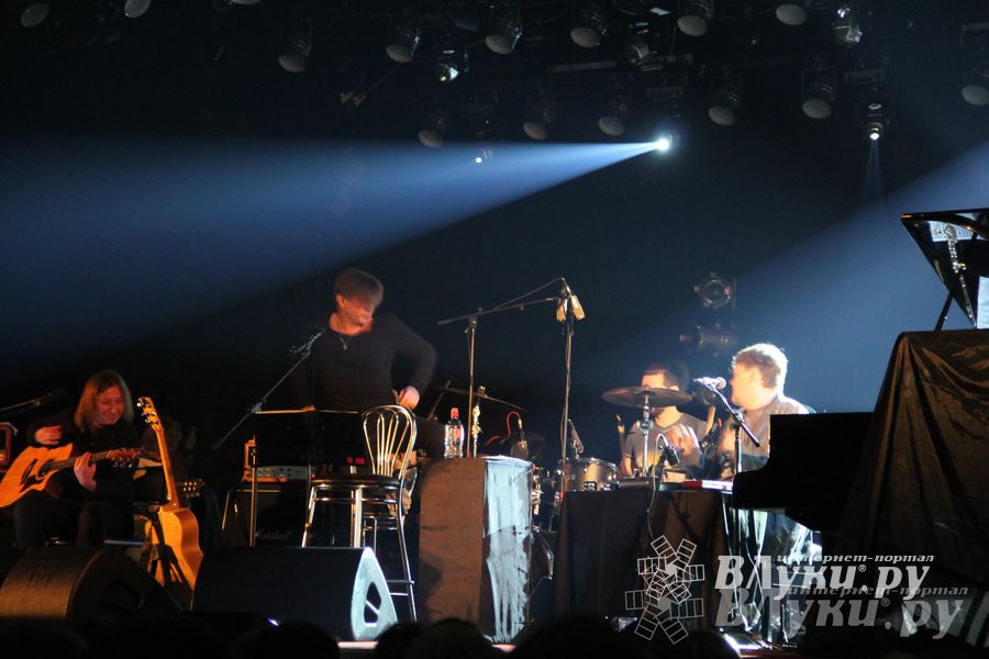 В Великих Луках выступила группа Би-2 (фото)