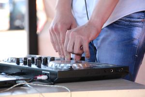  «ORIGINAL BBOYS CYPHERS» в Великих Луках (ФОТО+ВИДЕО)