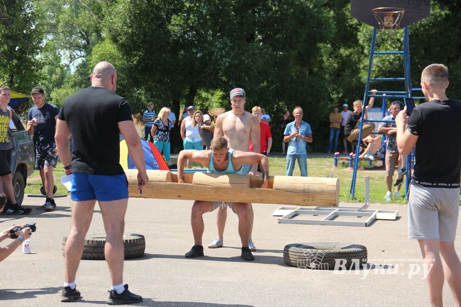 В Великих Луках прошёл Олимпийский День (ФОТО)