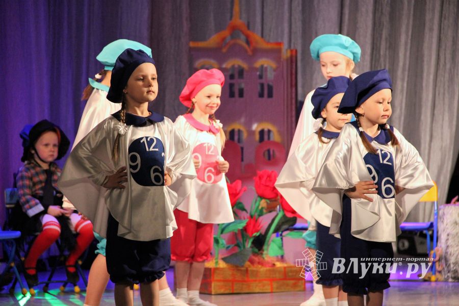 В ГДК им. Ленина состоялся концерт самых юных артистов (ФОТО)