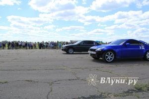 В Великих Луках прошел I этап Открытого чемпионата г. Великие Луки по Drag Racing (фото)