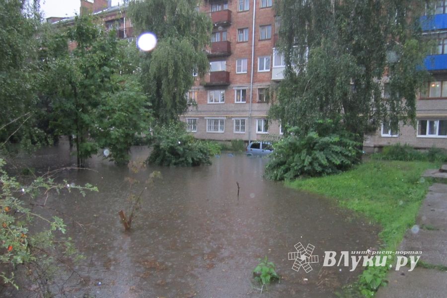 Самый подтопляемый двор подтвердил своё «звание» (ФОТО)