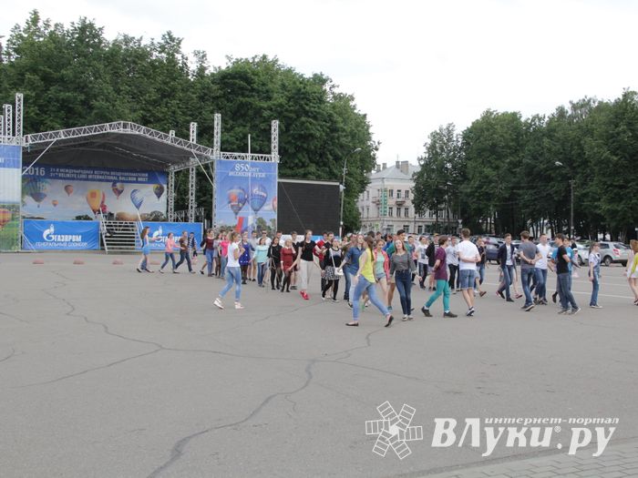 Репетиция вальса