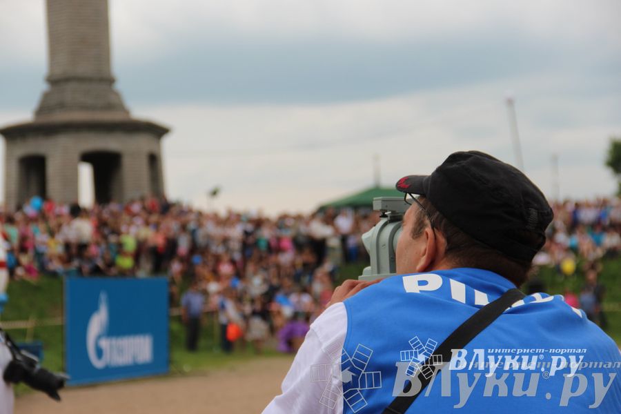 Открытие 18-й Международной встречи воздухоплавателей в Великих Луках (часть 2)