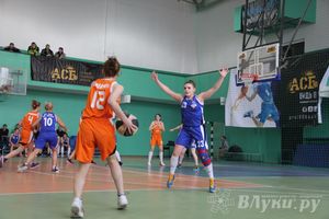 игра за 1 место, девушки: НГУ (Санкт-Петербург) — ВЛГАФК (В. Луки)
