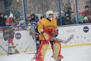 В Великих Луках появился новый каток (ФОТО)