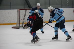 Великолукские хоккеисты в шаге от финала (ФОТО)