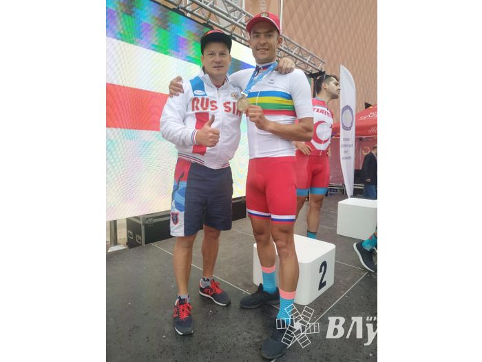 Майка Чемпиона Мира едет в Великие Луки (ФОТО)