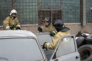 Соревнования по ликвидации последствий ДТП (фото)